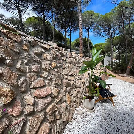 Luxury Private 25m Pool, Gym, 200m To